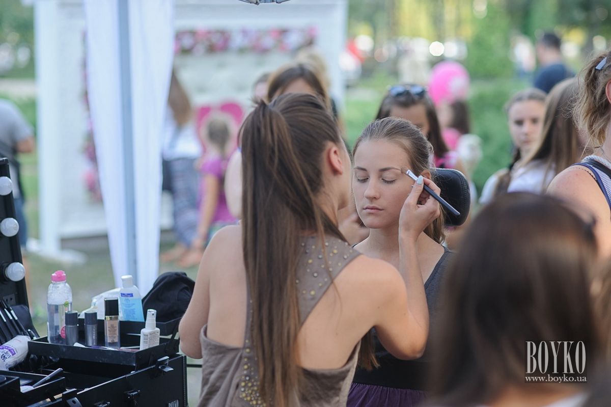 Boyko_Beauty_School_LIZA_Family_Day_1_032