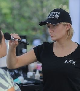 Boyko_Beauty_School_LIZA_Family_Day_1_031