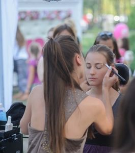 Boyko_Beauty_School_LIZA_Family_Day_1_032