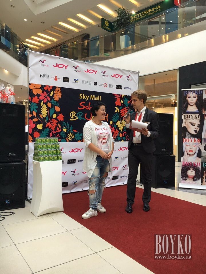 Boyko_Beauty_School_Sky_Mall_School_Brunch_009