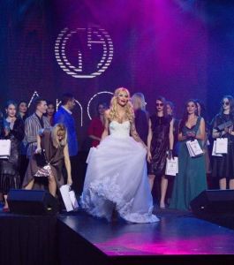 Boyko-Salon-STARS-FASHION-SHOW-ANGE (43)