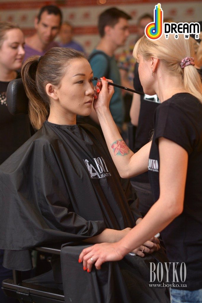 BLACK_FRIDAY_V_TRC_DREAM_TOWN_Boyko_Beauty_School (2)