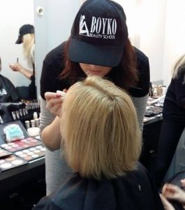 ukrainske_kino_Boyko_Beauty_School (37)