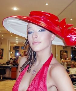31_katya_osadchaya_boyko_tatiana_dessange_svitske_2004
