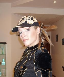 33_katya_osadchaya_boyko_tatiana_dessange_svitske_2004